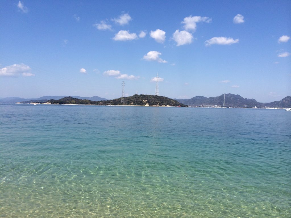 大三島から見た大久野島